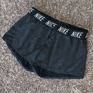 Nike shorts - black
